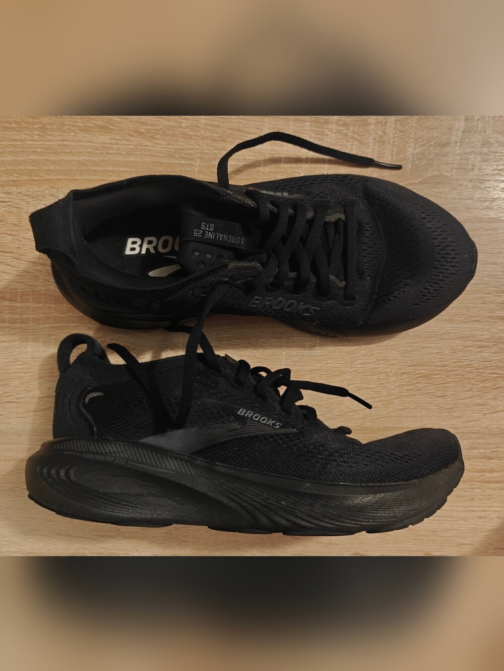 Brooks Adrenaline GTS 25 Womens | Black/black/ebony